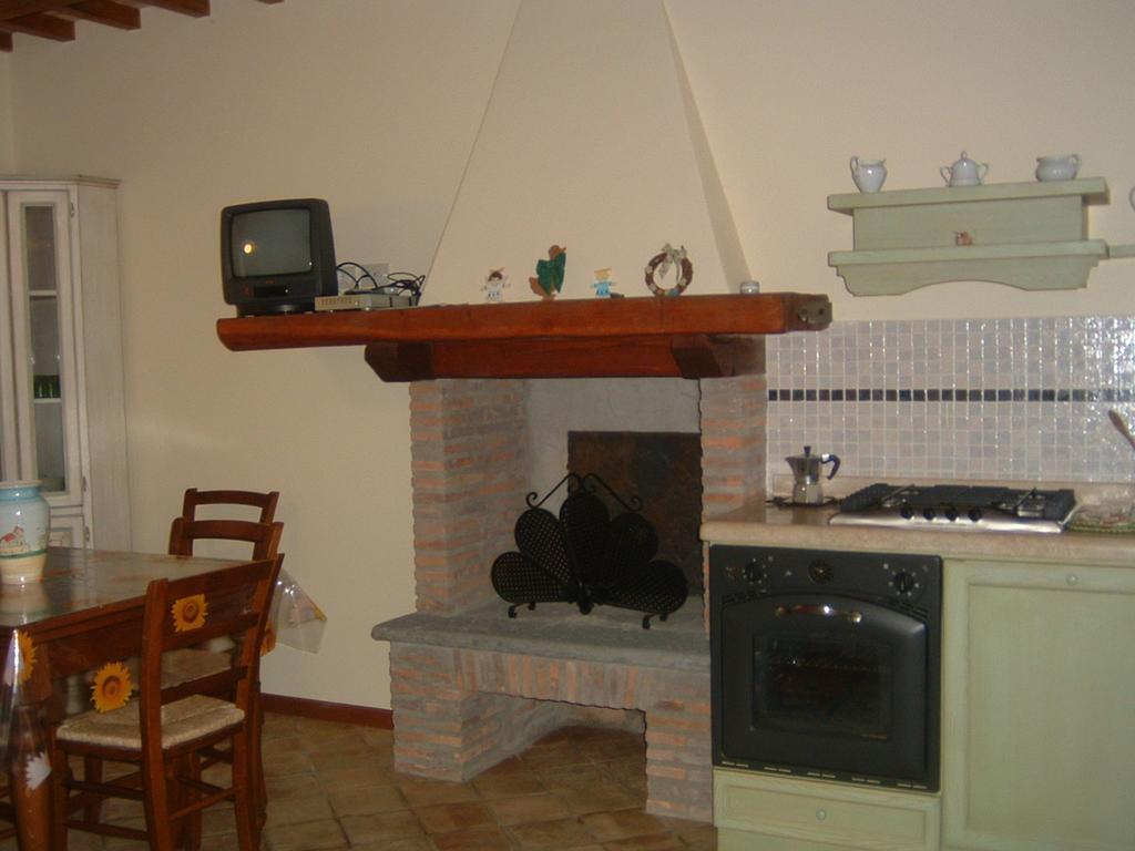 Red House - Green House - Blue House Civitella dʼAgliano Kamer foto